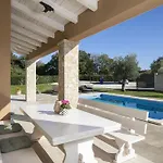 Matea Villa Orbanići