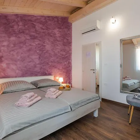 Matea Villa Orbanici