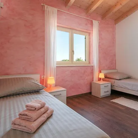 Matea Villa Orbanici
